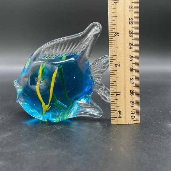 Art Glass Fish Paperweight Murano Style Tropical Fish Glass Figurine - Picture 9 of 10
